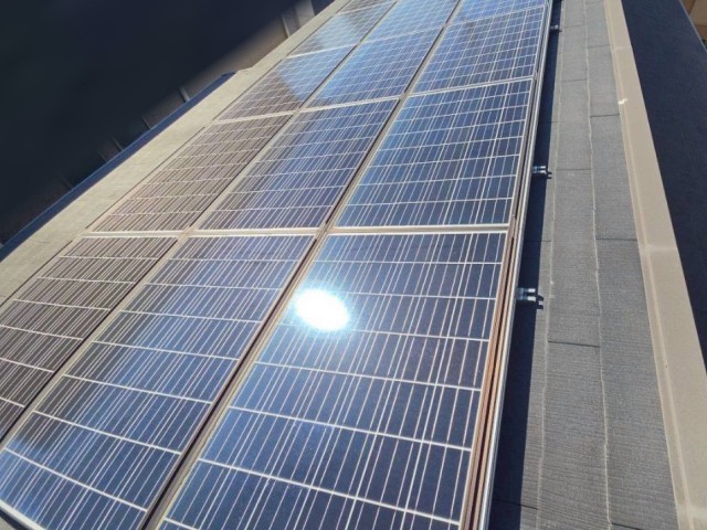 スレート　太陽光パネル